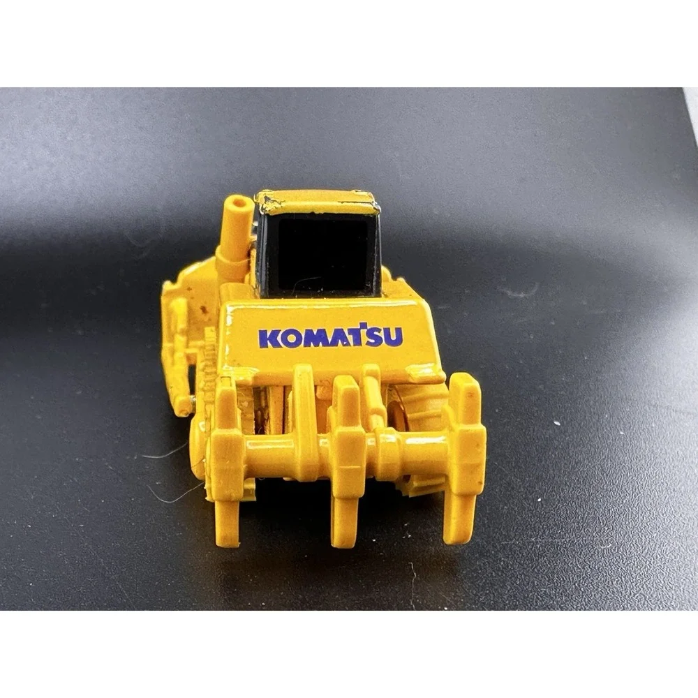 Tomica KOMATSU BULLDOZER D155AX-6 Tomy #56 1/109 Scale 2008 Metal Construction